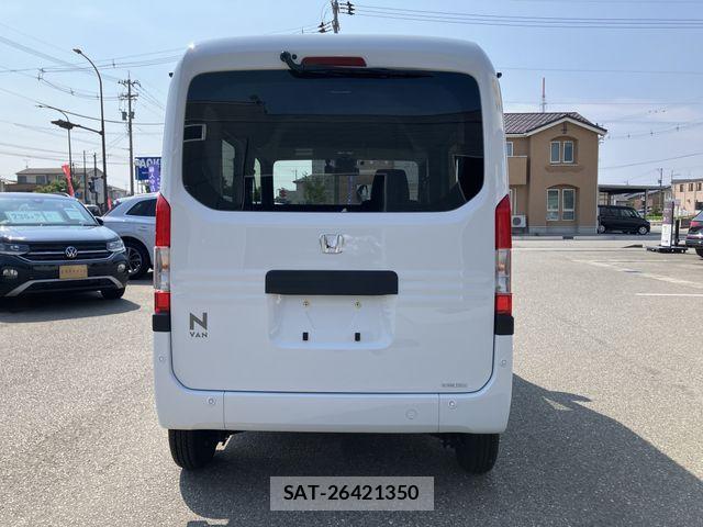 Honda N-VAN 2025-12 8101026-6