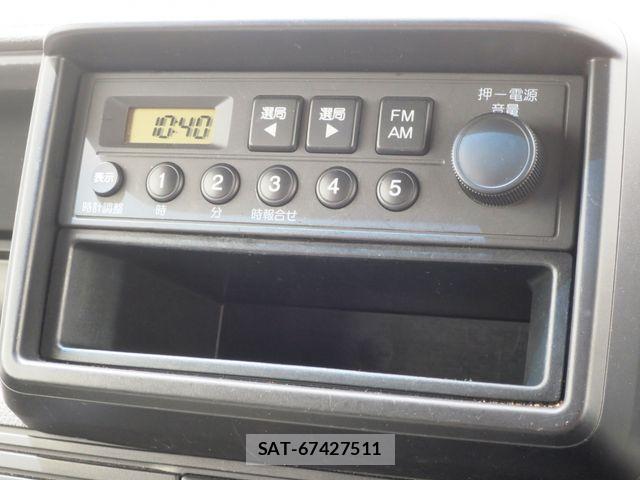 Honda N-VAN 2019-05 8246248-13