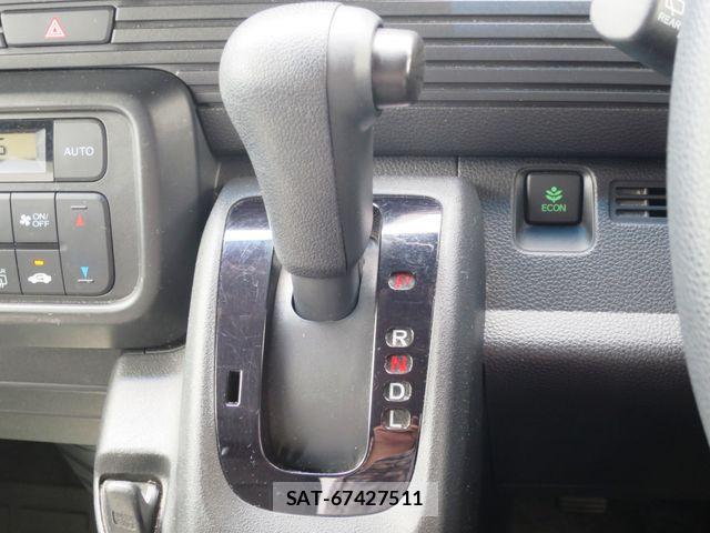 Honda N-VAN 2019-05 8246248-15
