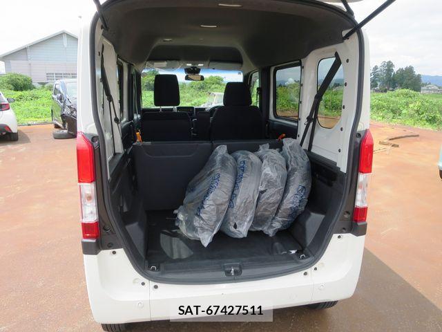 Honda N-VAN 2019-05 8246248-7