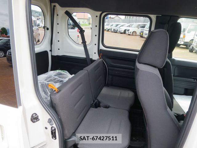 Honda N-VAN 2019-05 8246248-8