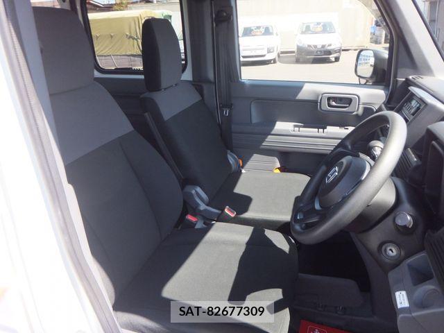 Honda N-VAN 2019-11 8337275-14