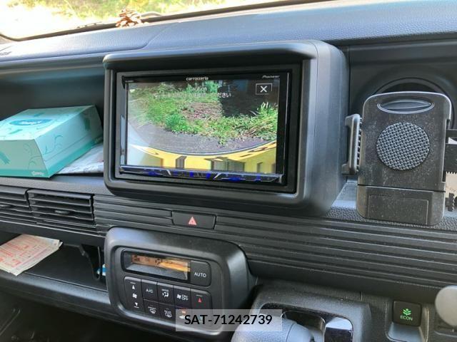Honda N-VAN 2020-12 8367939-11
