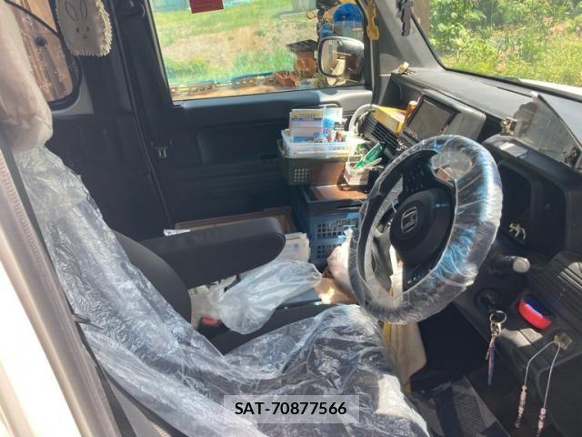 Honda N-VAN 2020-08 8372001-12