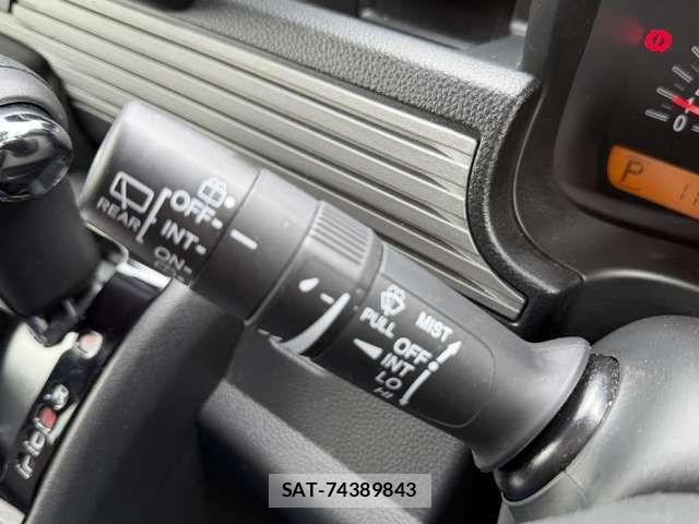 Honda N-VAN 2025-04 8414169-11