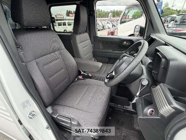 Honda N-VAN 2025-04 8414169-19