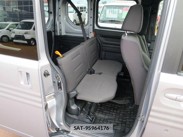 Honda N-VAN 2020-03 8526432-9