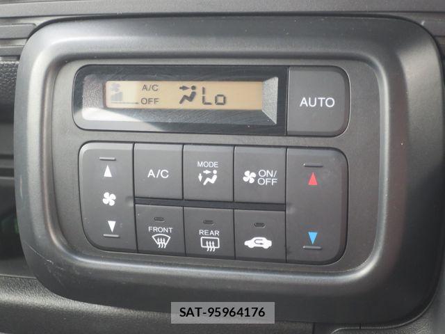 Honda N-VAN 2020-03 8526432-14