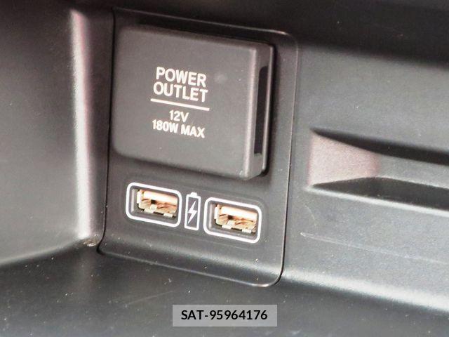 Honda N-VAN 2020-03 8526432-17