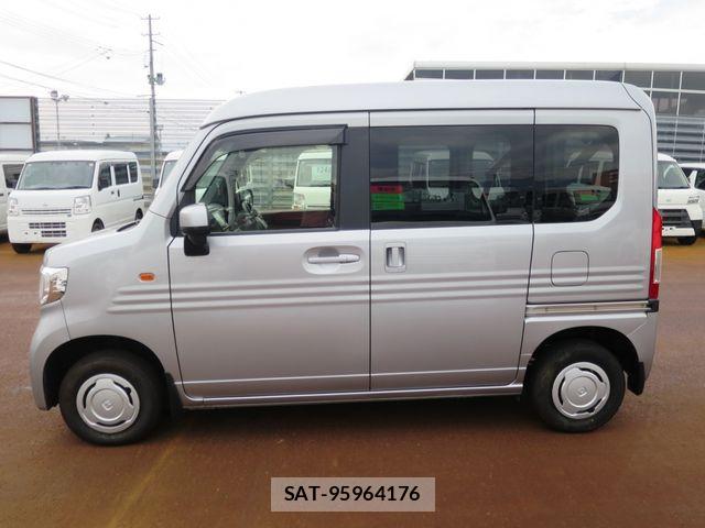 Honda N-VAN 2020-03 8526432-4