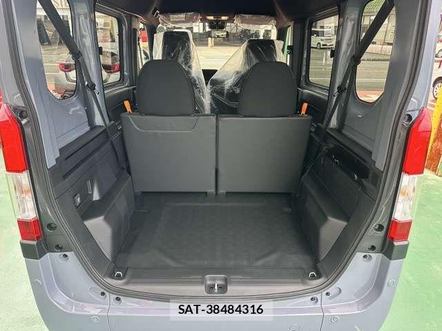 Honda N-VAN 2026-07 8563079-9