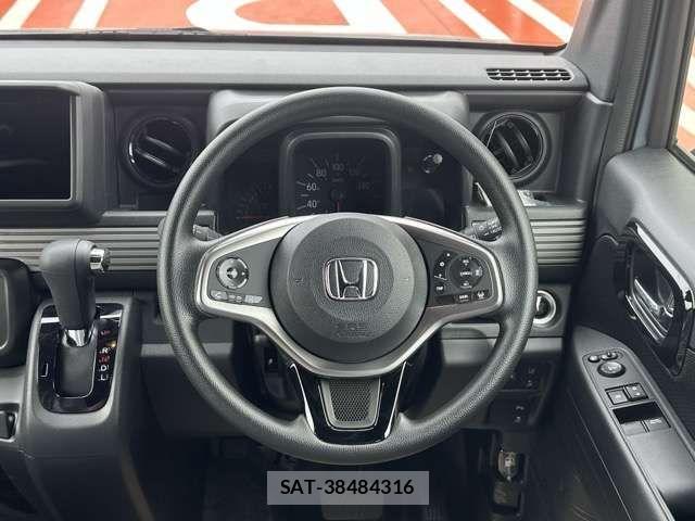 Honda N-VAN 2026-07 8563079-7