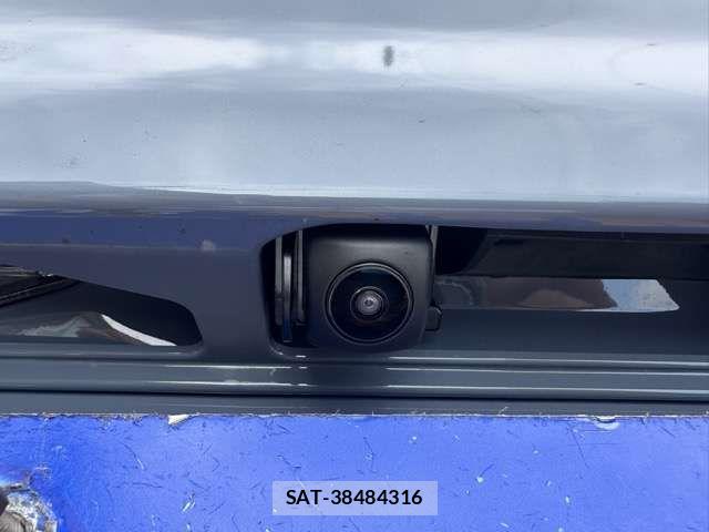 Honda N-VAN 2026-07 8563079-8