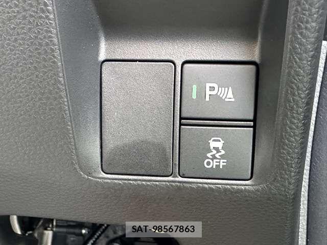Honda N-VAN 2026-07 8563078-16