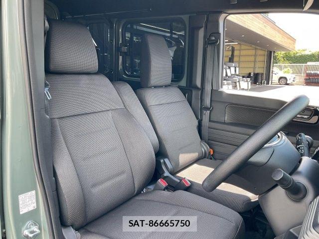 Honda N-VAN 2025-05 8660853-9