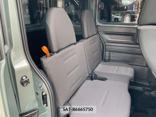 Honda N-VAN 2025-05 8660853-11