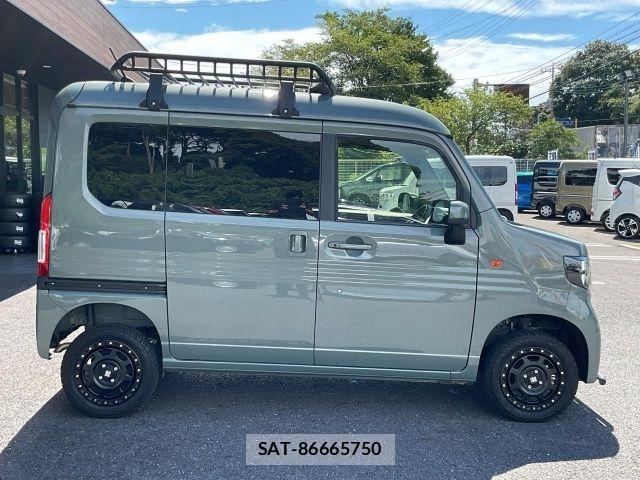 Honda N-VAN 2025-05 8660853-16