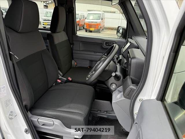 Honda N-VAN 2022-07 8744999-15