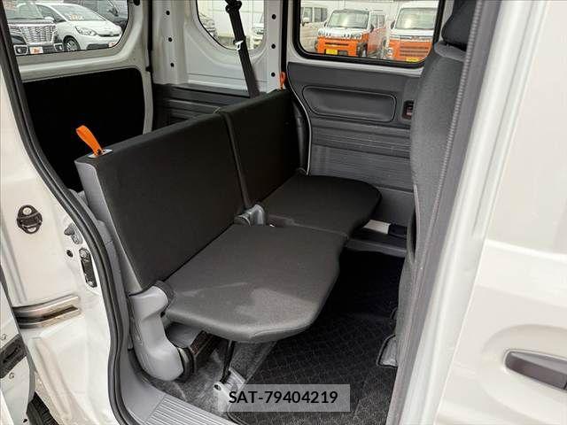 Honda N-VAN 2022-07 8744999-17