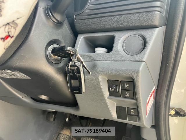 Honda N-VAN 2018-12 8850271-12