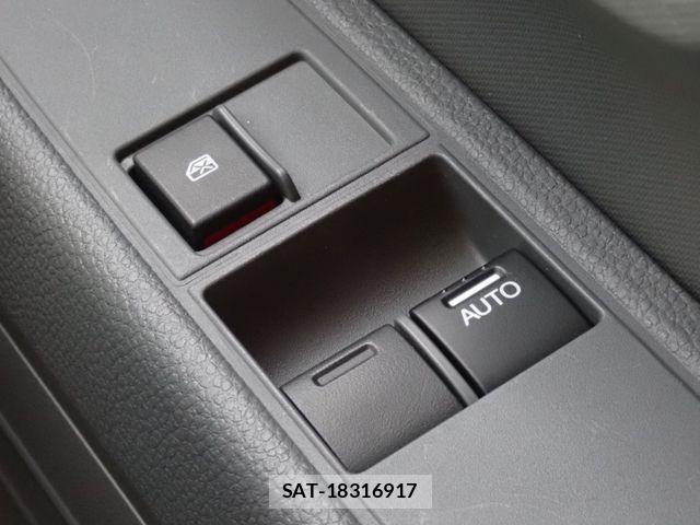 Honda N-VAN 2024-01 8871770-10