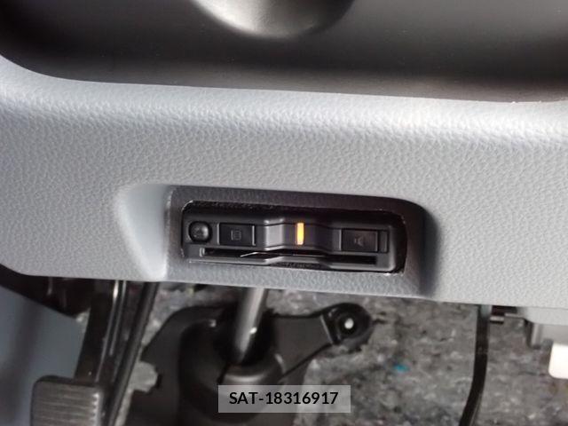 Honda N-VAN 2024-01 8871770-8