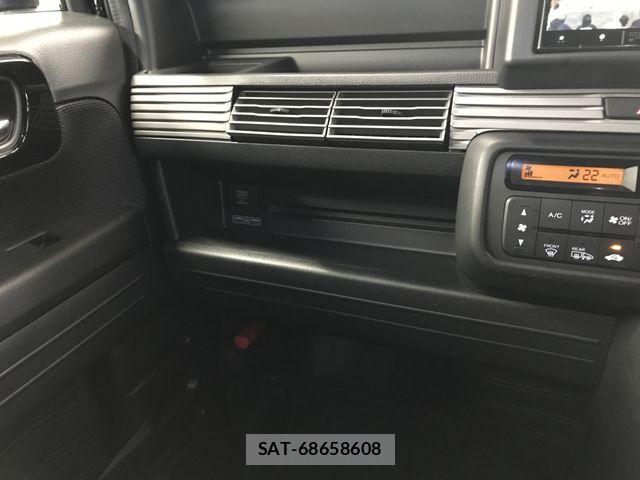 Honda N-VAN 2025-05 8881393-19