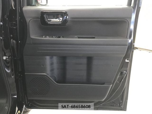 Honda N-VAN 2025-05 8881393-24