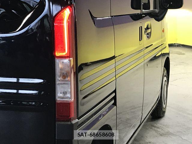 Honda N-VAN 2025-05 8881393-28