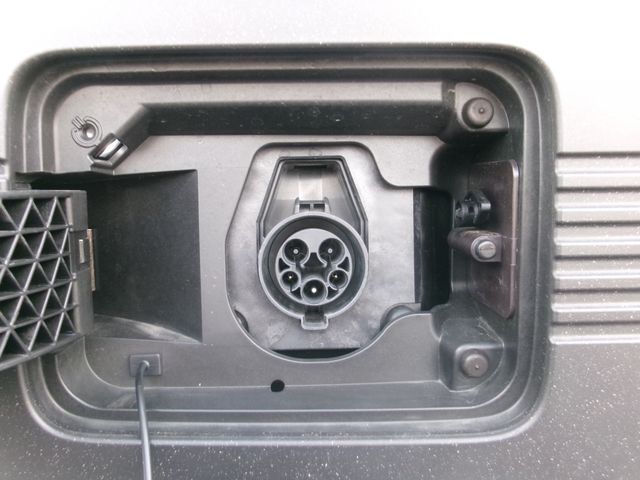 Honda N-VAN e: 2025-01 2672988-19