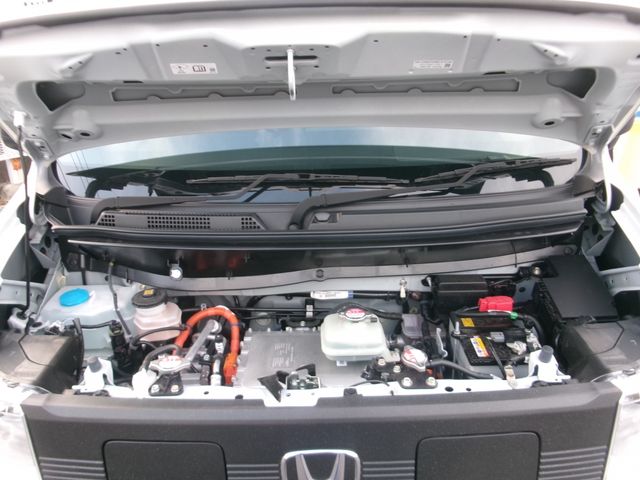Honda N-VAN e: 2025-01 2672988-20