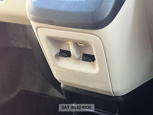 Honda N-VAN e: 2025-01 4975071-28