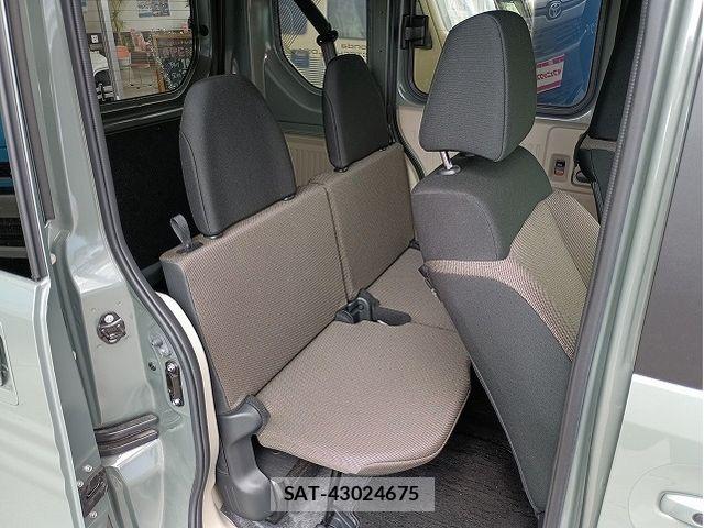 Honda N-VAN e: 2025-01 5874799-6