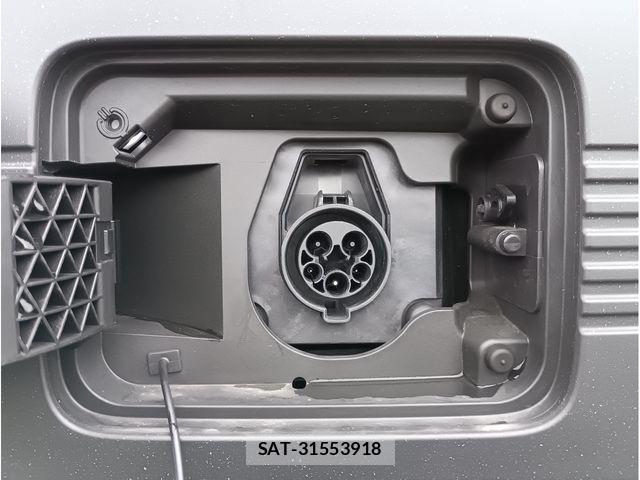 Honda N-VAN e: 2024-10 6791404-10