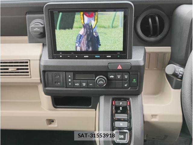 Honda N-VAN e: 2024-10 6791404-11