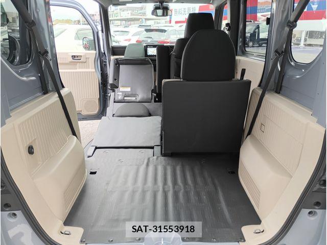 Honda N-VAN e: 2024-10 6791404-17