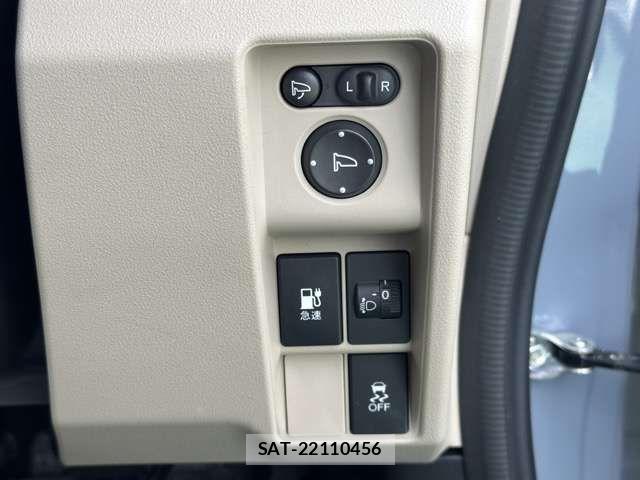 Honda N-VAN e: 2025-02 7060087-12