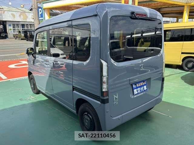 Honda N-VAN e: 2025-02 7060087-3