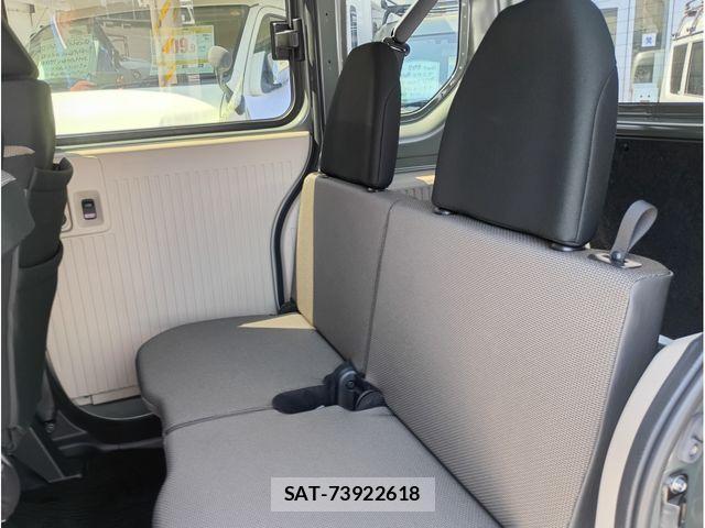 Honda N-VAN e: 2025-01 7060088-16
