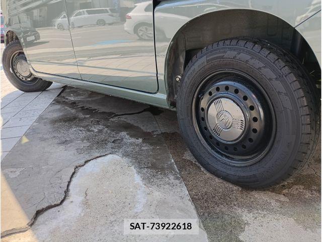Honda N-VAN e: 2025-01 7060088-3