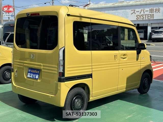 Honda N-VAN e: 2025-02 7218609-10
