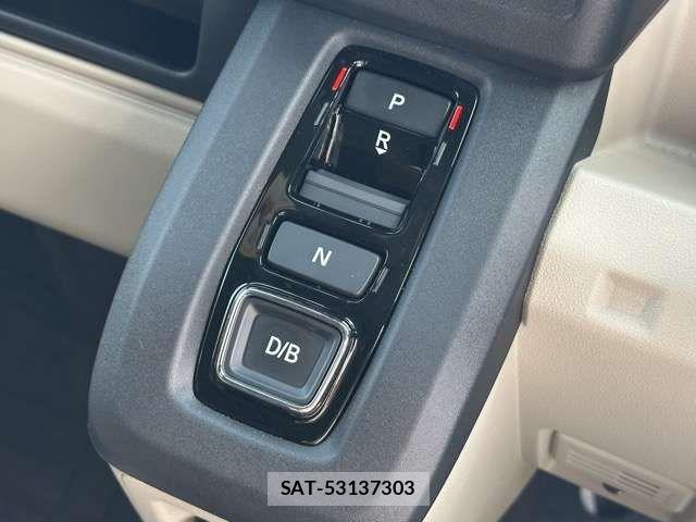 Honda N-VAN e: 2025-02 7218609-14