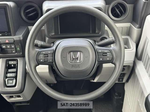 Honda N-VAN e: 2025-01 7456560-7