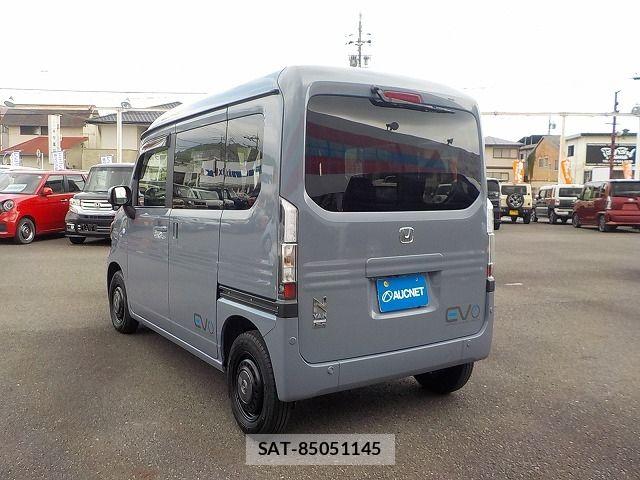 Honda N-VAN e: 2024-10 7726872-2