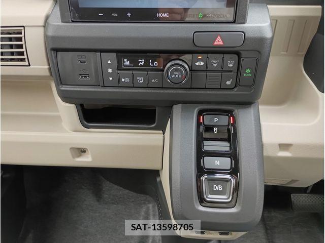 Honda N-VAN e: 2025-01 7963158-15