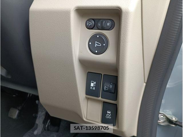 Honda N-VAN e: 2025-01 7963158-16