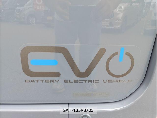 Honda N-VAN e: 2025-01 7963158-21