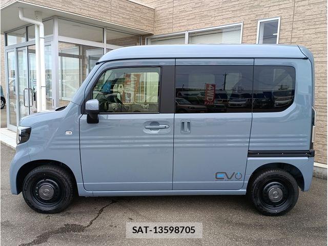 Honda N-VAN e: 2025-01 7963158-3