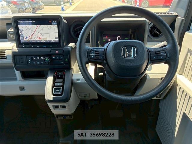 Honda N-VAN e: 2025-01 8037431-25