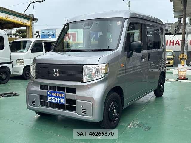 Honda N-VAN e: 2025-05 8037429-0